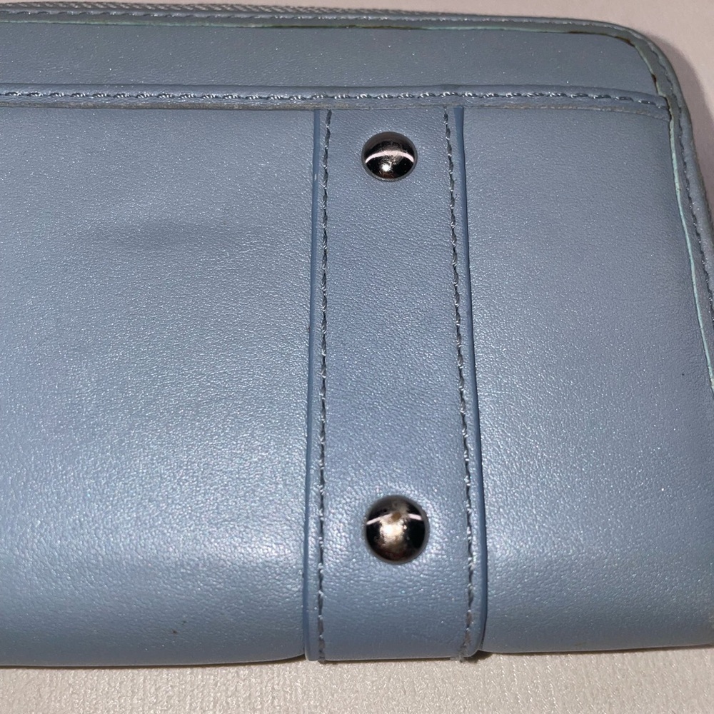 Coach leather zip wallet - Picture 6 of 10